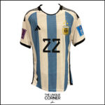 ⁦Lautaro Martinez قميص جيرسي الأرجنتين لكأس العالم موقع بخط اليد⁩ - الصورة ⁦2⁩
