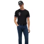 ⁦تيشيرت Tommy Hilfiger إصدار خاص بالتعاون مع فريق Cadillac F1 Team⁩ - الصورة ⁦5⁩