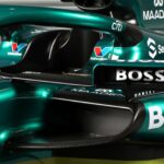⁦سيارة العرض الرسمية لفريق Aston Martin F1 - نسخة المقتنيين لإصدار AMR25 فورمولا 1 لموسم 2025⁩ - الصورة ⁦3⁩