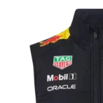 ⁦سترة Oracle Red Bull Racing 2025 تيم هايبرد - جاكيت لايف ستايل فورمولا 1 للجنسين⁩ - الصورة ⁦4⁩
