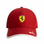 ⁦قبعة Scuderia Ferrari الكلاسيكية بلون أحمر كرزي داكن من PUMA⁩ - الصورة ⁦2⁩