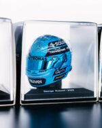 Mercedes-AMG PETRONAS F1 George Russell 2025 Helmet Replica Scale 1:5 - Image 6