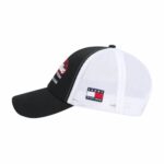 ⁦قبعة Tommy Hilfiger x Cadillac F1 Team RWB للكبار - باللونين الأسود والأبيض⁩ - الصورة ⁦3⁩